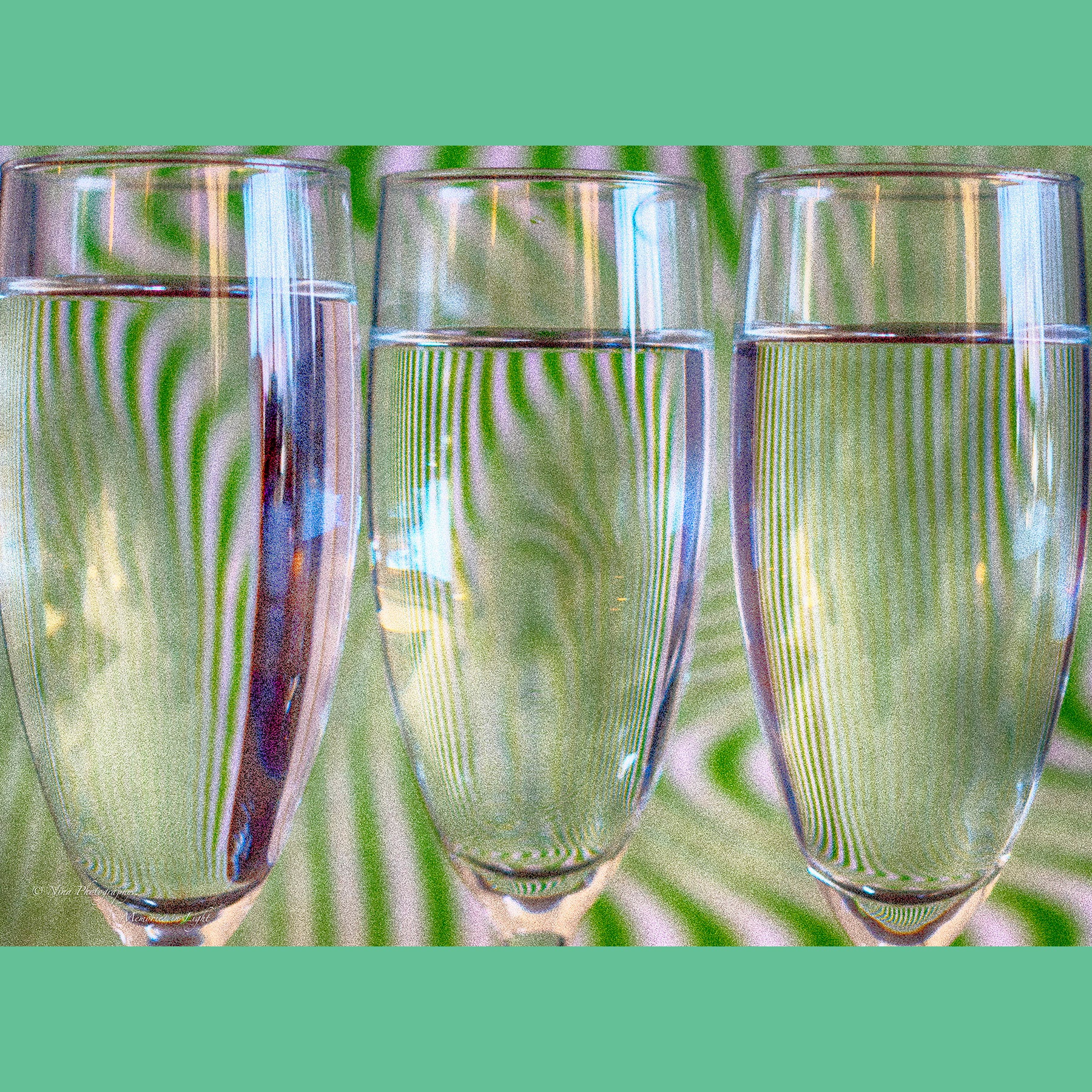 3 Glasses (green)